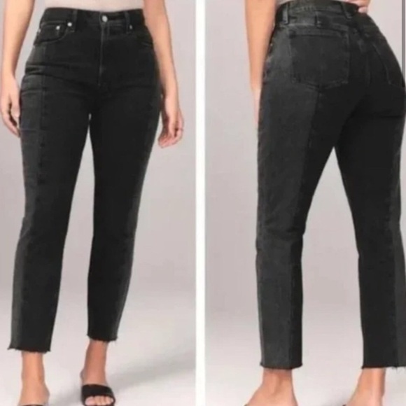 Abercrombie & Fitch Denim - Abercrombie Curve Love The Mom High Rise 25